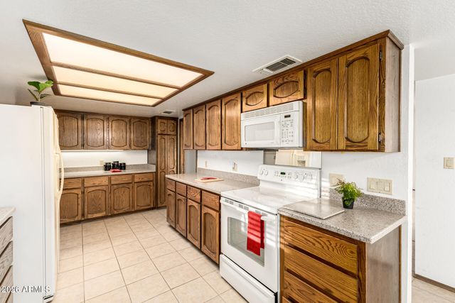 9337 N 111TH Drive, Sun City, AZ 85351