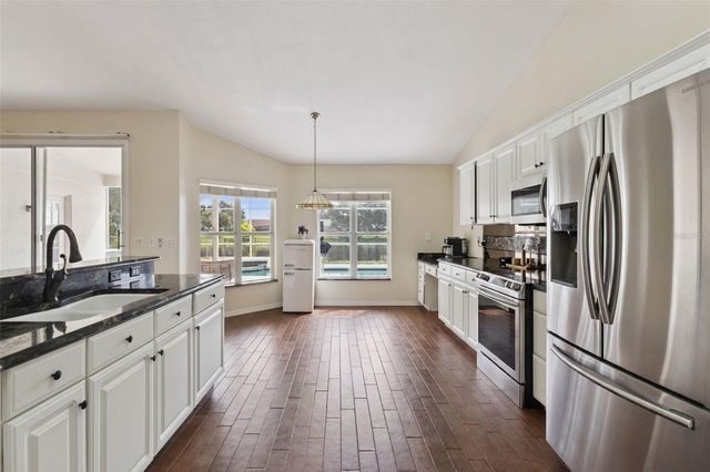 14313 ROXSHIRE DRIVE, Orlando, FL 32837