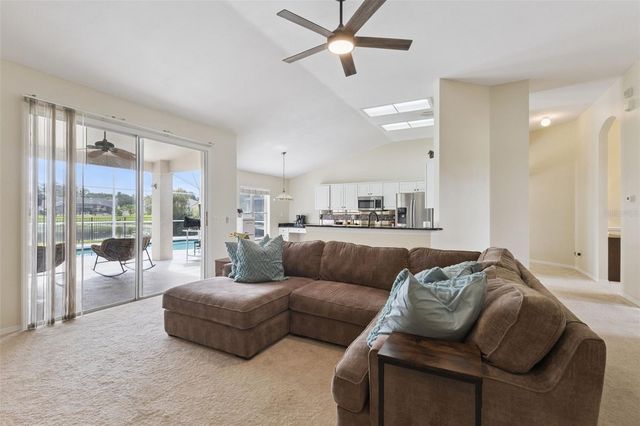 14313 ROXSHIRE DRIVE, Orlando, FL 32837