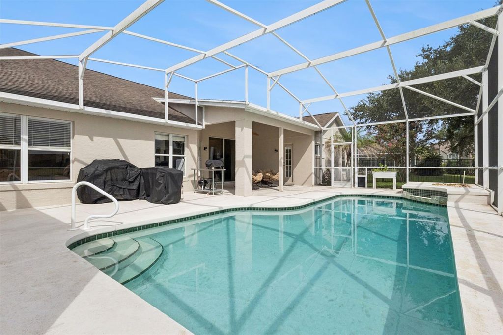 Image 32 of property listing at 14313 ROXSHIRE DRIVE, Orlando, FL 32837
