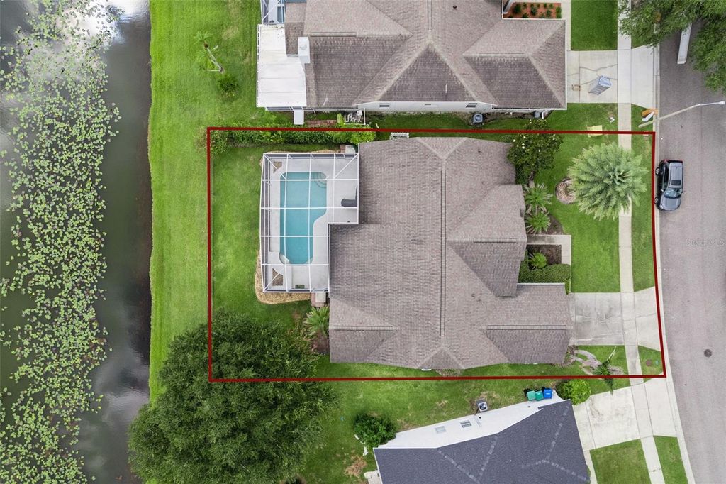 Image 38 of property listing at 14313 ROXSHIRE DRIVE, Orlando, FL 32837