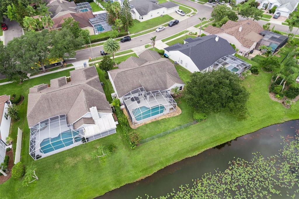 Image 39 of property listing at 14313 ROXSHIRE DRIVE, Orlando, FL 32837