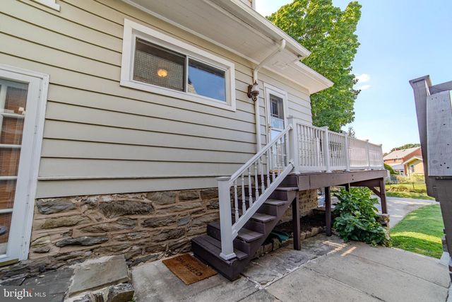 162 S EAGLE RD, Havertown, PA 19083