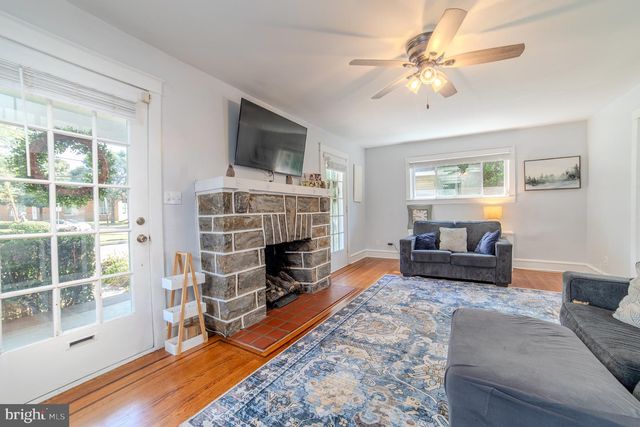 162 S EAGLE RD, Havertown, PA 19083