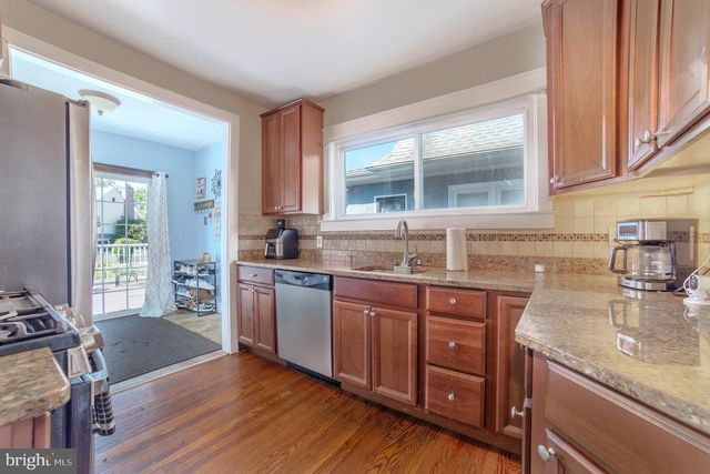 162 S EAGLE RD, Havertown, PA 19083