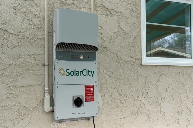 5912 Carpenter Avenue, Valley Village, CA 91607