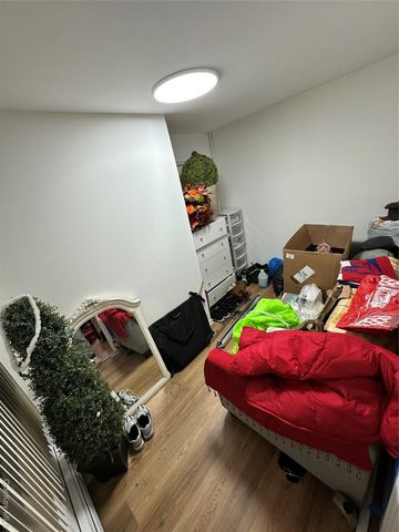 14 Nagle, Central Islip, NY 11722