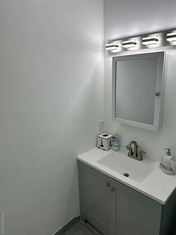 14 Nagle, Central Islip, NY 11722