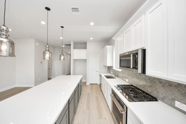 21722 Swift Flier Lane, Cypress, TX 77433