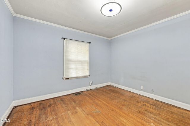 400 N Sumner Street, Selma, NC 27576