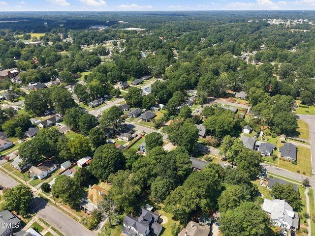 400 N Sumner Street, Selma, NC 27576