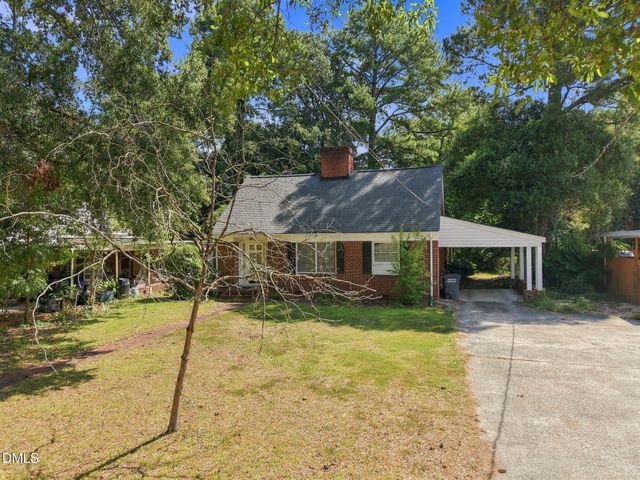 400 N Sumner Street, Selma, NC 27576