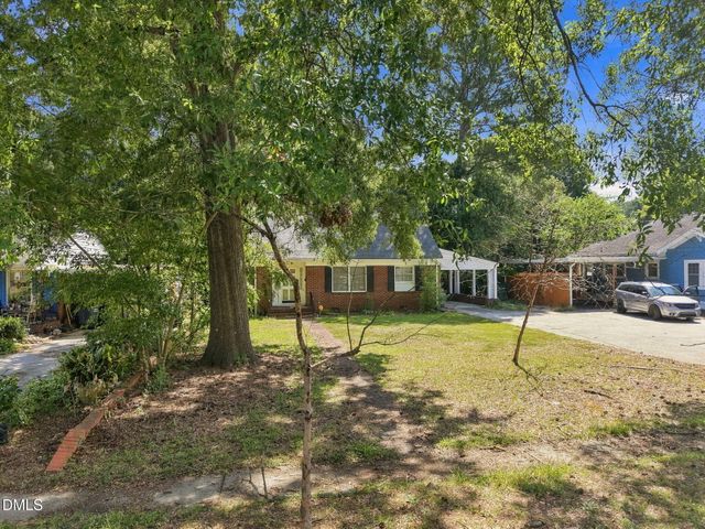 400 N Sumner Street, Selma, NC 27576