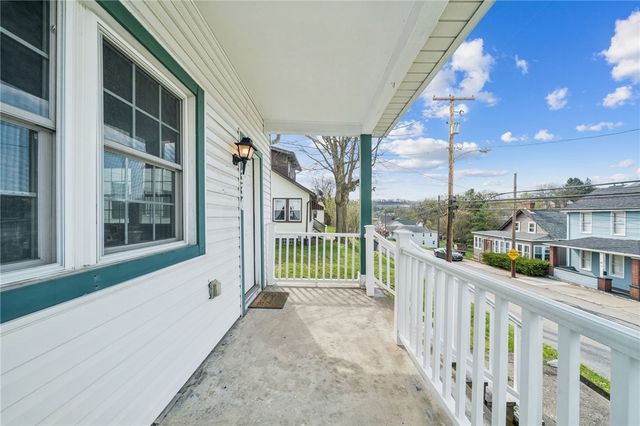 336 Valley St, Mcdonald, PA 15057