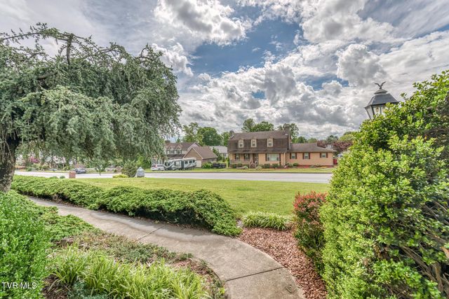 3510 Bondwood Circle, Johnson City, TN 37604