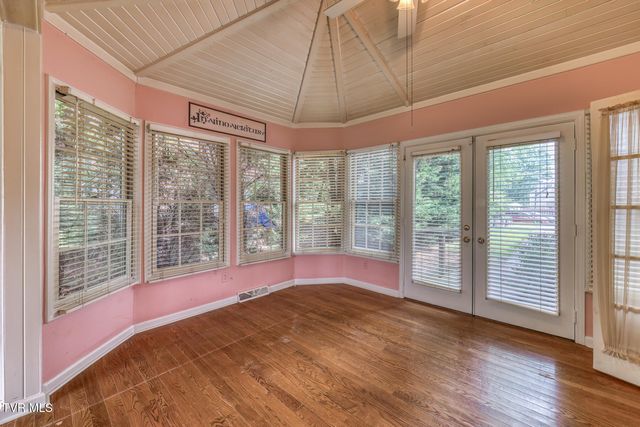 3510 Bondwood Circle, Johnson City, TN 37604