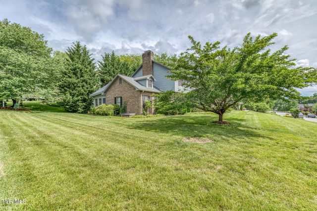 3510 Bondwood Circle, Johnson City, TN 37604