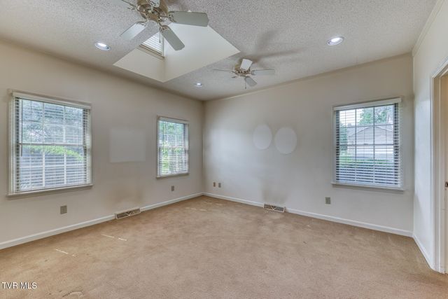 3510 Bondwood Circle, Johnson City, TN 37604