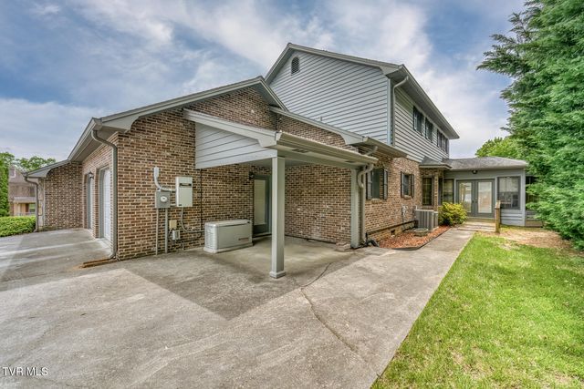 3510 Bondwood Circle, Johnson City, TN 37604
