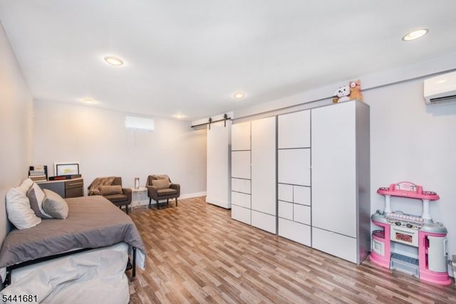 1 Dawson Ave, Passaic City, NJ 07055