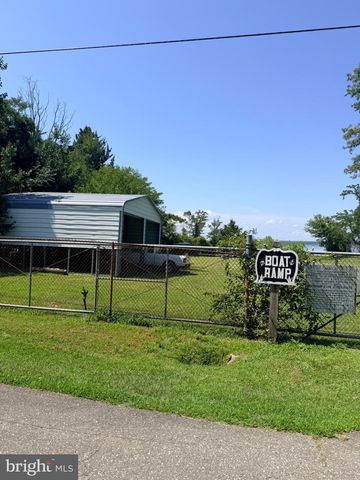 36102 BAY DR, Chaptico, MD 20621