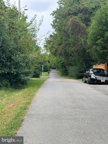 36102 BAY DR, Chaptico, MD 20621
