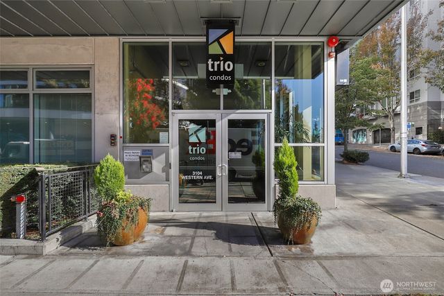 3104 Western Avenue #610, Seattle, WA 98121