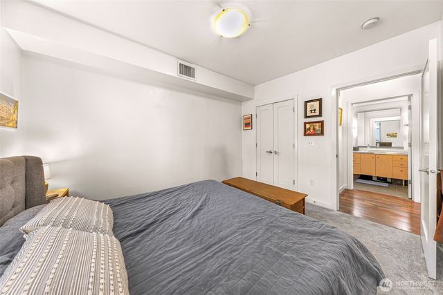 3104 Western Avenue #610, Seattle, WA 98121