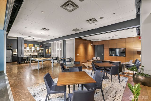 3104 Western Avenue #610, Seattle, WA 98121