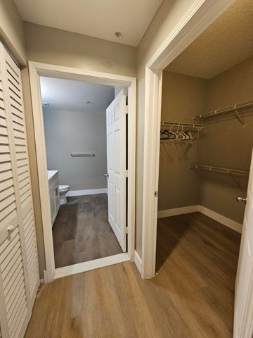 780 S Sapodilla Avenue 105, West Palm Beach, FL 33401