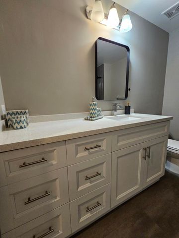 780 S Sapodilla Avenue 105, West Palm Beach, FL 33401