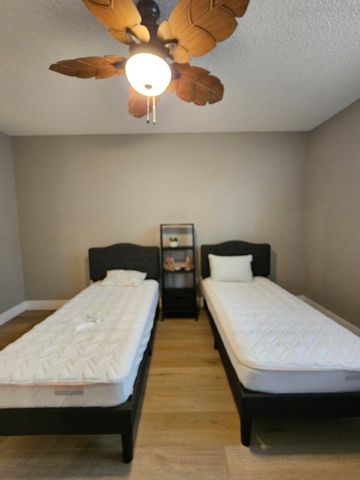 780 S Sapodilla Avenue 105, West Palm Beach, FL 33401