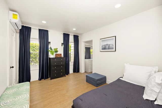 2122 Navarro Avenue, Altadena, CA 91001