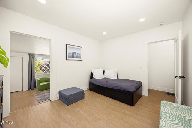 2122 Navarro Avenue, Altadena, CA 91001