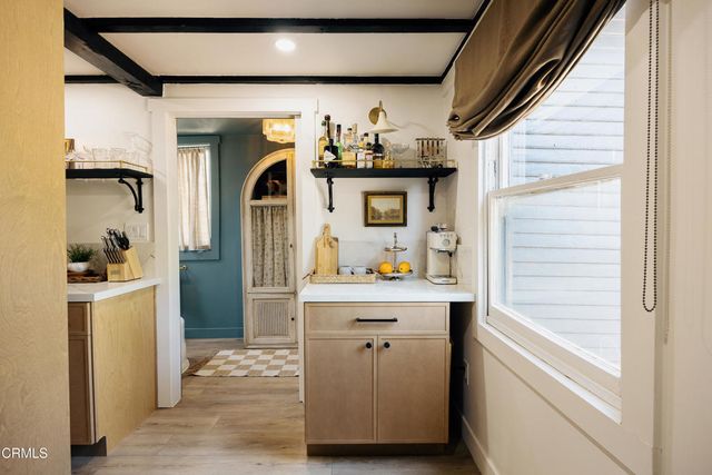 2122 Navarro Avenue, Altadena, CA 91001