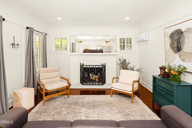 2122 Navarro Avenue, Altadena, CA 91001