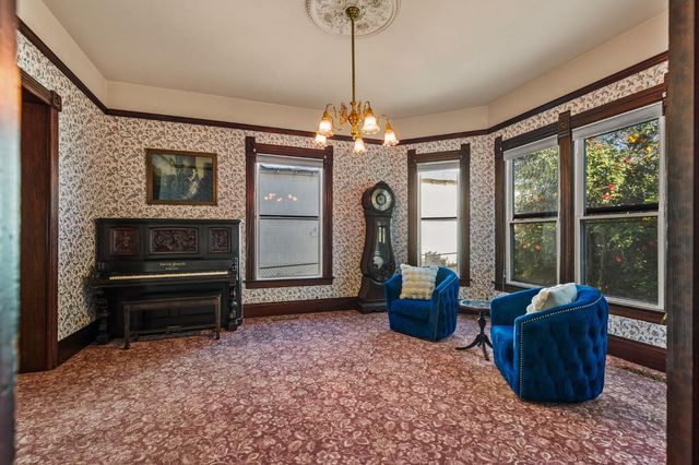 482 Main St, Newcastle, CA 95658