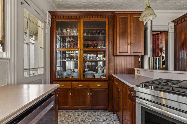 482 Main St, Newcastle, CA 95658