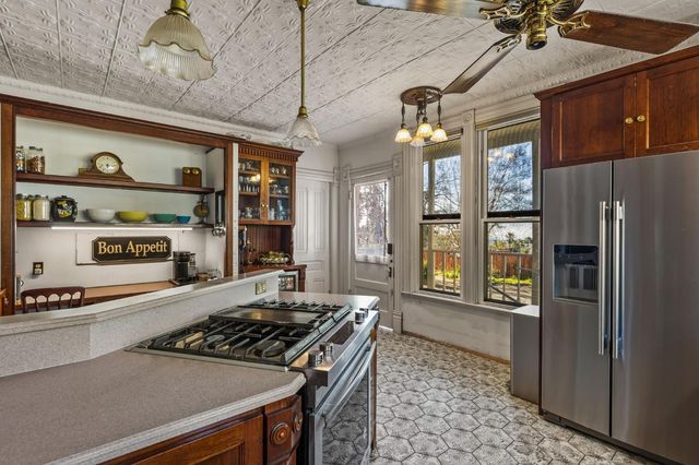 482 Main St, Newcastle, CA 95658