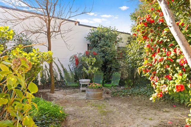 482 Main St, Newcastle, CA 95658