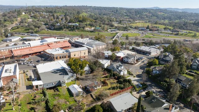 482 Main St, Newcastle, CA 95658