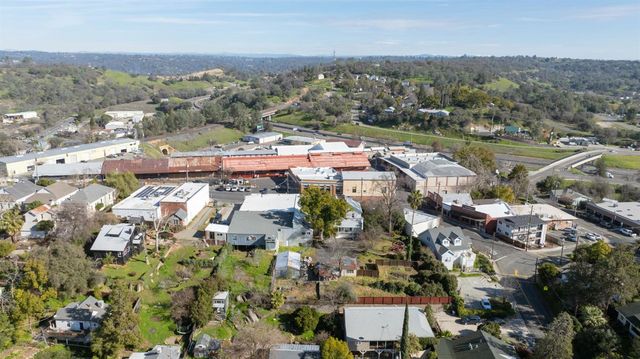 482 Main St, Newcastle, CA 95658