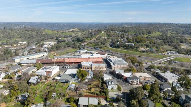 482 Main St, Newcastle, CA 95658