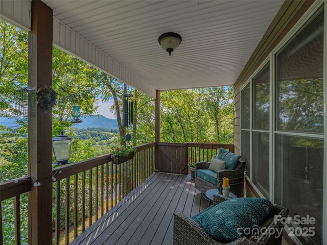 160 Turkey Hollow Court, Waynesville, NC 28785