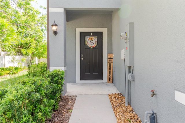 5226 FORUM BOULEVARD, Holiday, FL 34690