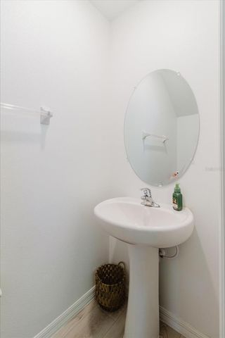 5226 FORUM BOULEVARD, Holiday, FL 34690