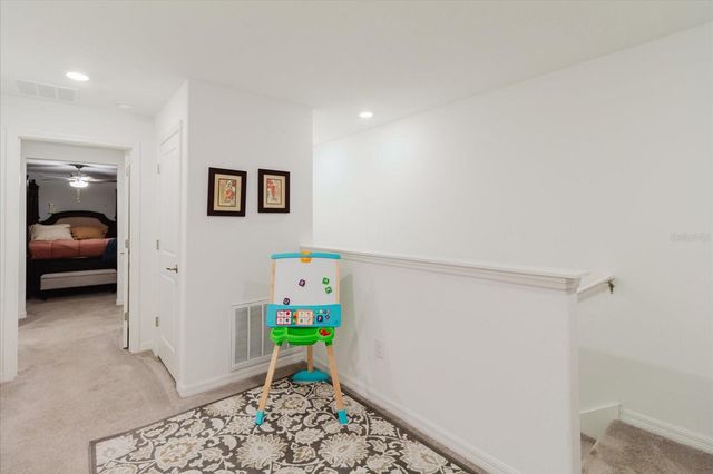 5226 FORUM BOULEVARD, Holiday, FL 34690