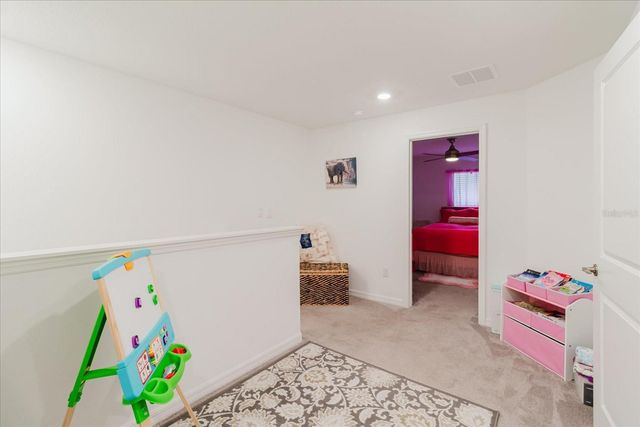 5226 FORUM BOULEVARD, Holiday, FL 34690
