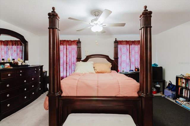 5226 FORUM BOULEVARD, Holiday, FL 34690