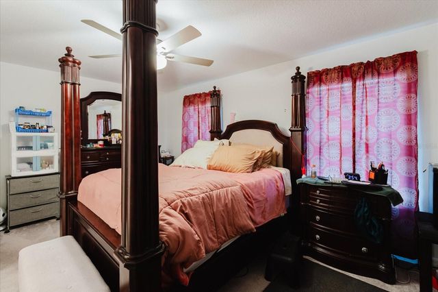 5226 FORUM BOULEVARD, Holiday, FL 34690